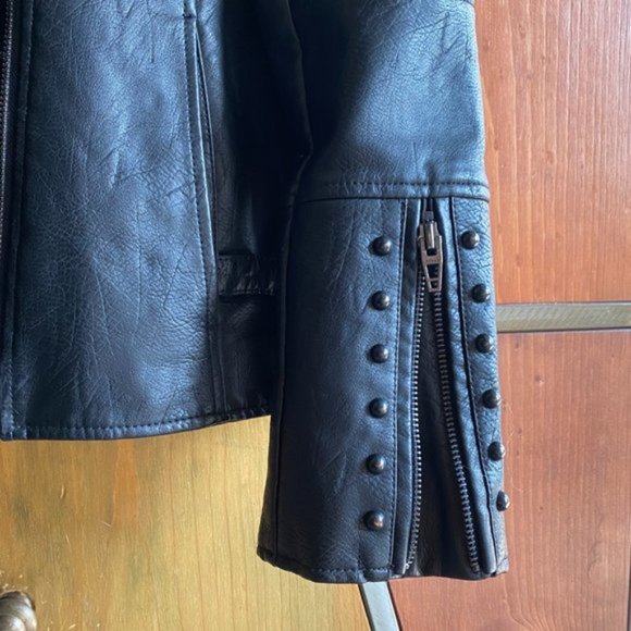COLLEEN LOPEZ Black Vegan Faux Leather Stud Moto Jacket NWOT Womens Large - Picture 4 of 6
